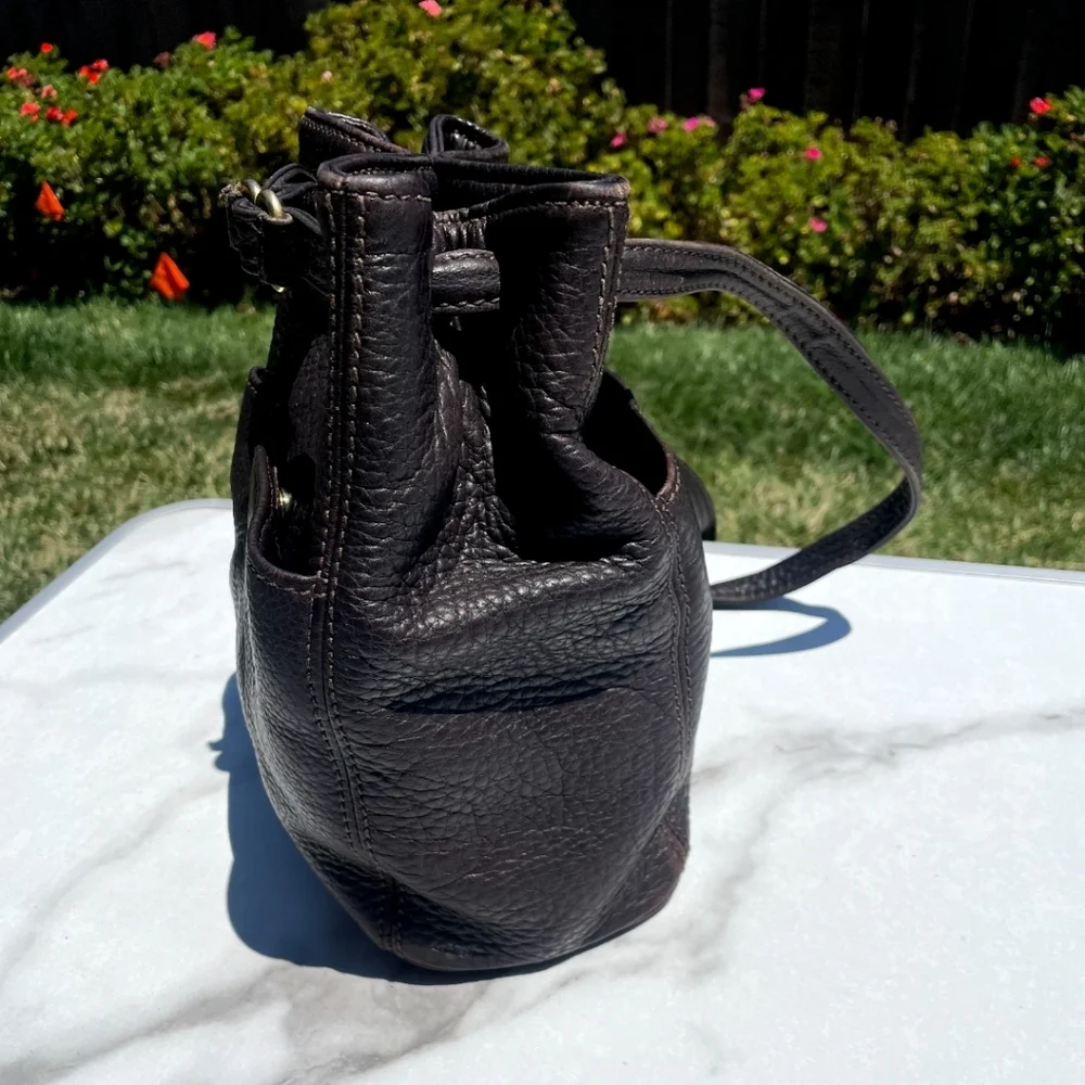 Vintage Coach Sonoma Drawstring Pebbeled Leather Bag in Black. #4923 - Picture 6 of 11